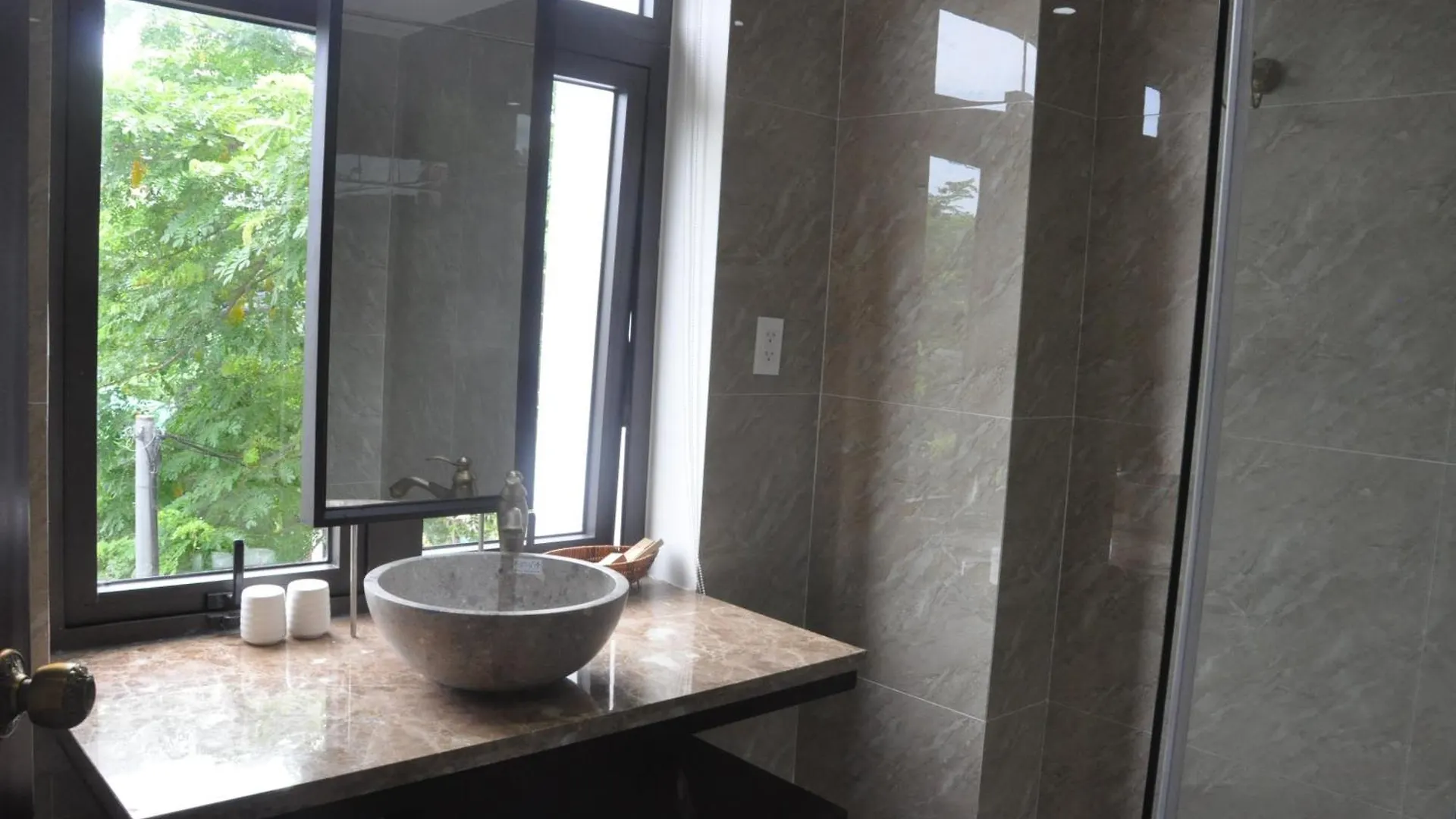 The Quin Riverside Villa Hoi An