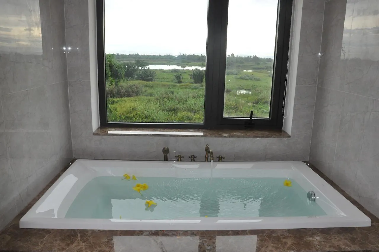 The Quin Riverside Villa Hoi An 0*,